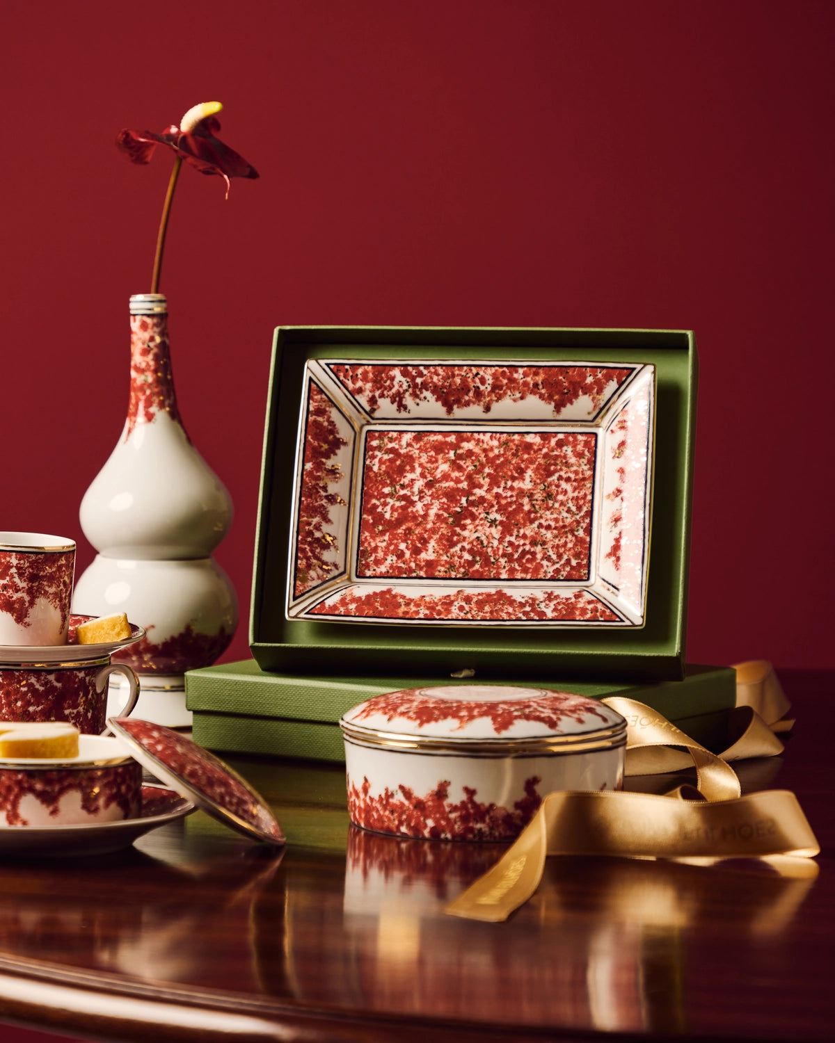 Vide Poche Plaza Athenee