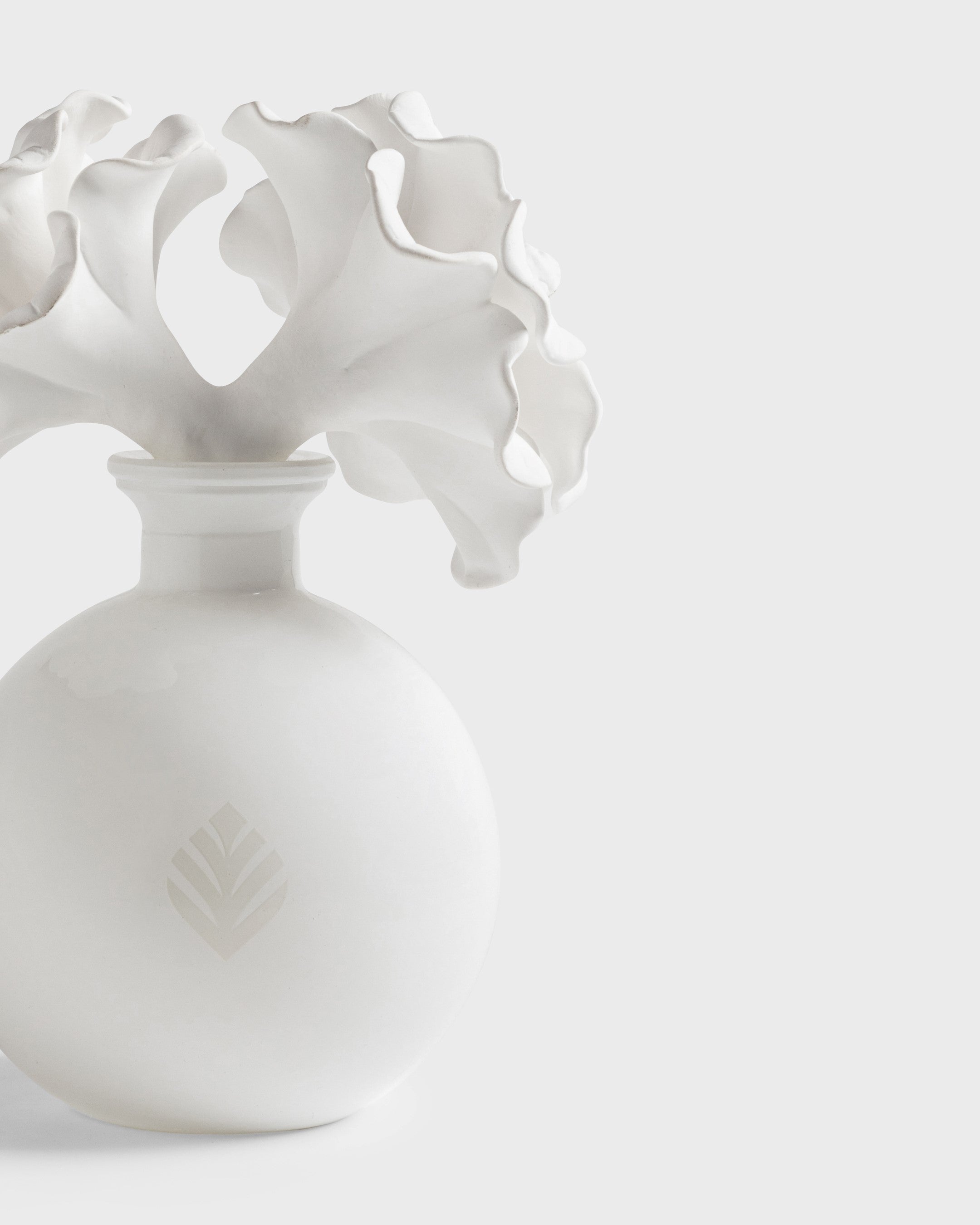 Porcelain Diffuser Tania Bulhoes White