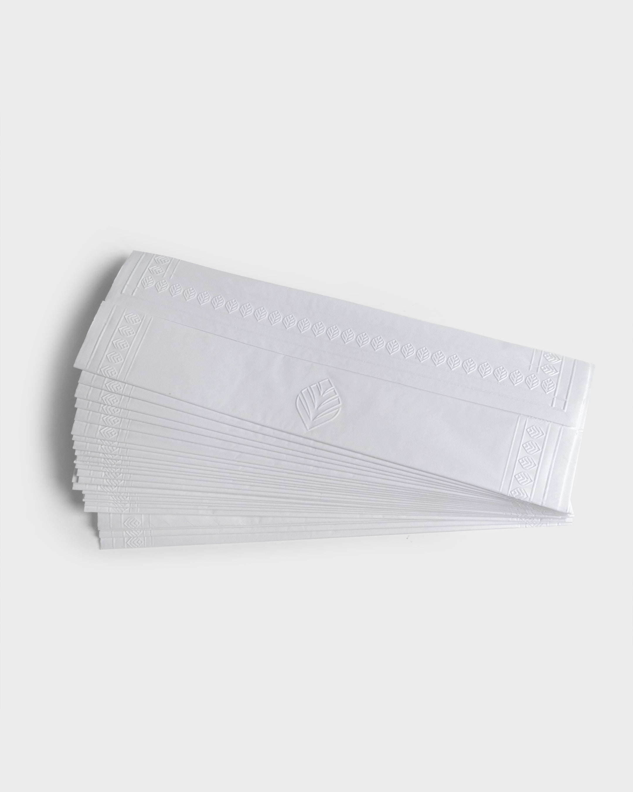 Paper Hand Towel Tania Bulhoes (25) - Tania Bulhões