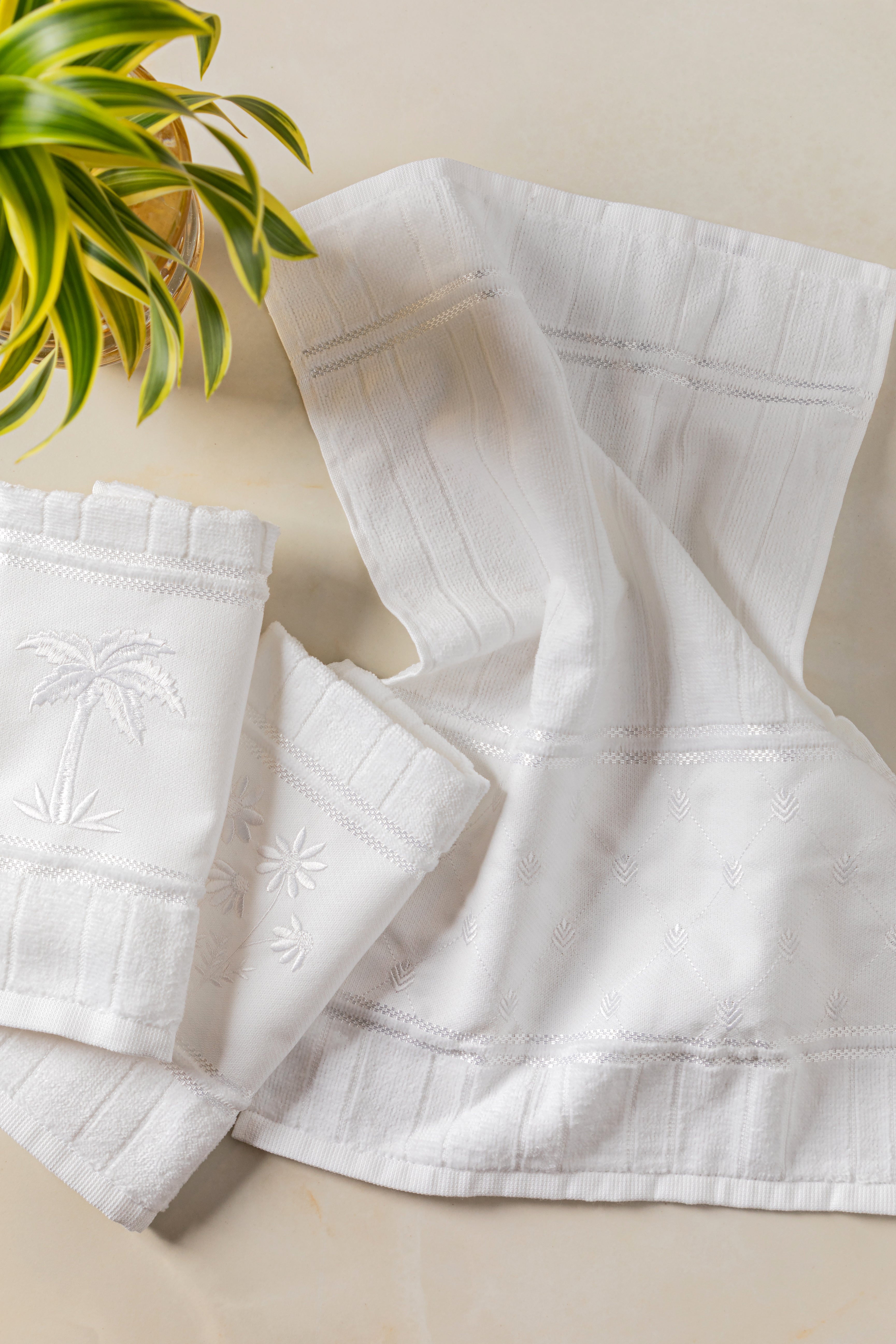 Cloth Hand Towel Coqueiro (3) - Tania Bulhões
